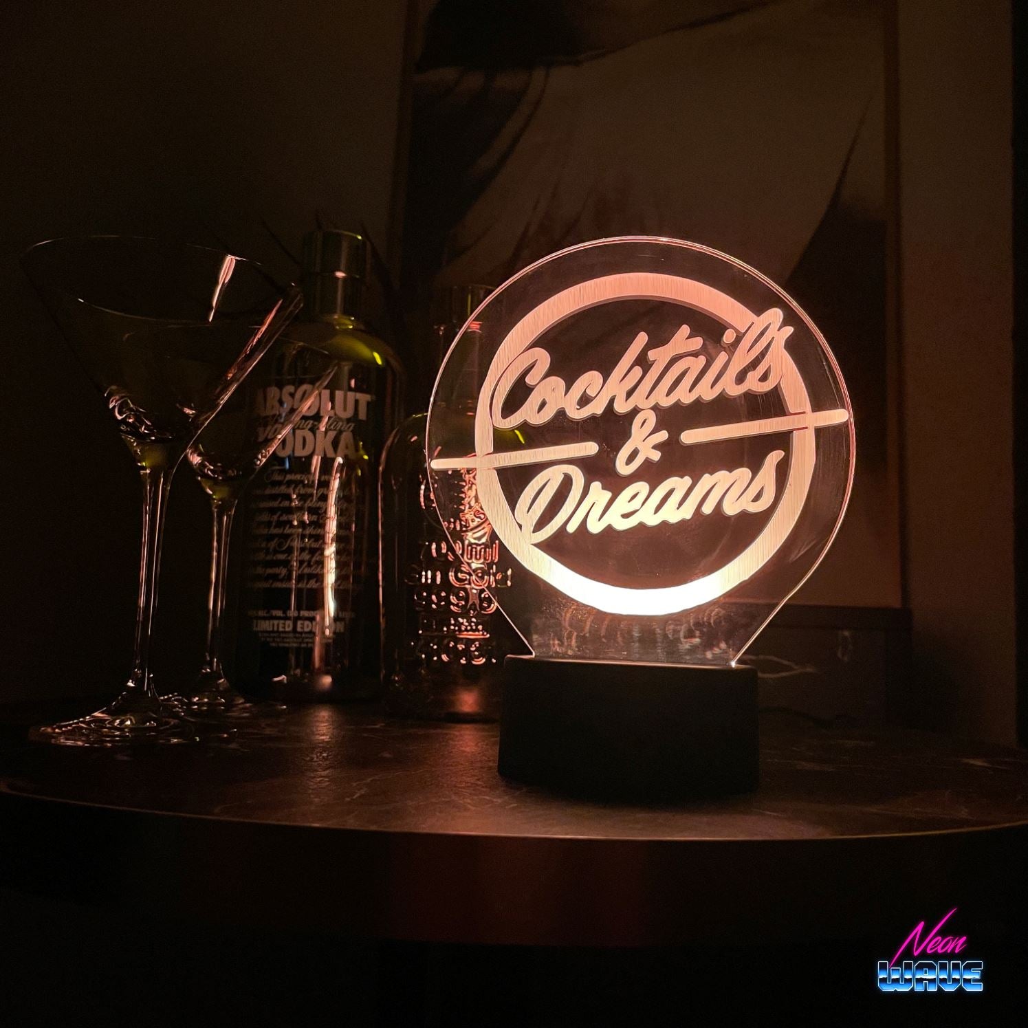 "Cocktail & Dreams" Multicolor Leuchtacrylboard Ambiente Lampen Neonwave.ch 